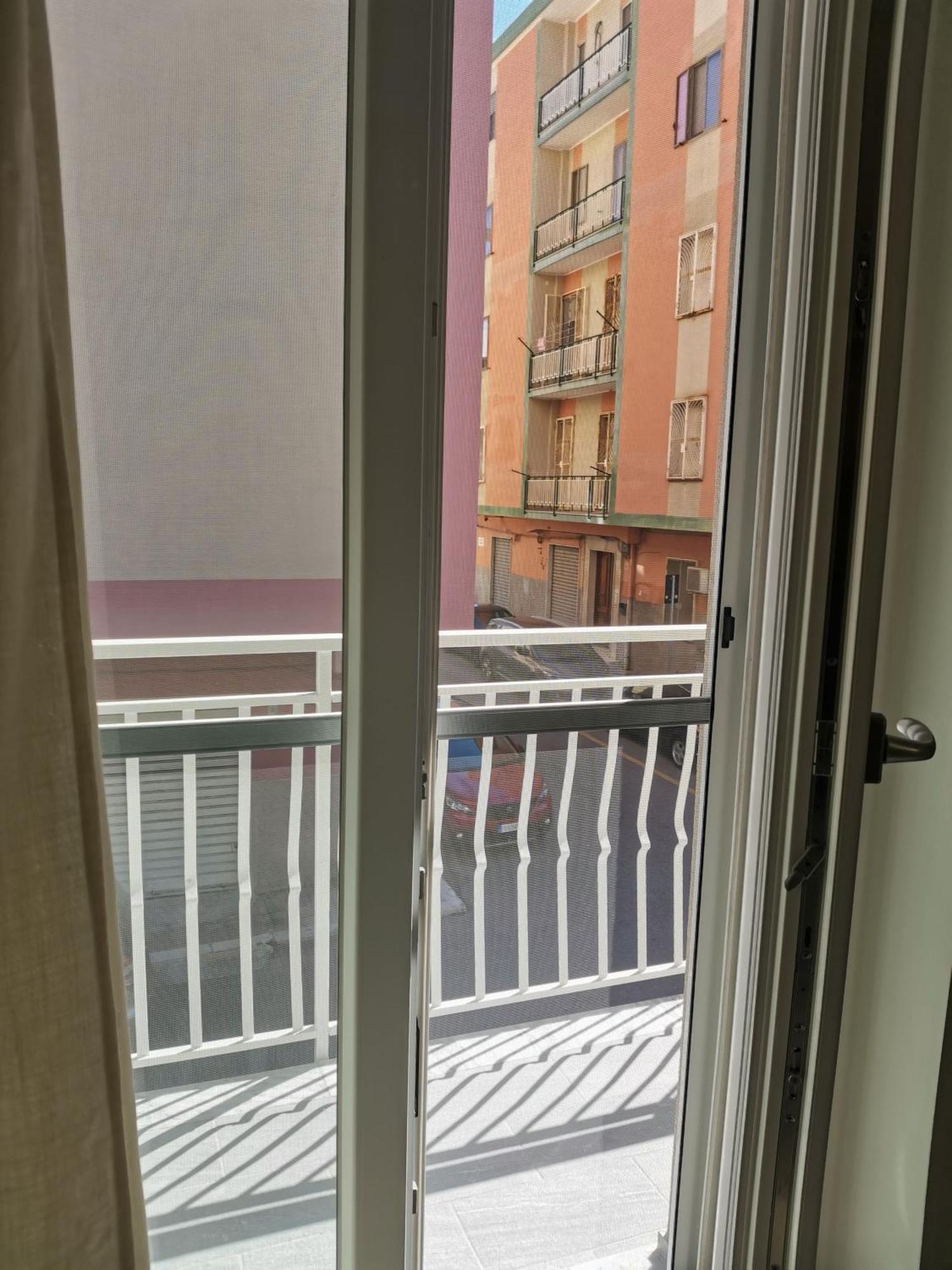 Palazzo Buscema - Appartamenti & Residence Кротоне Екстериор снимка